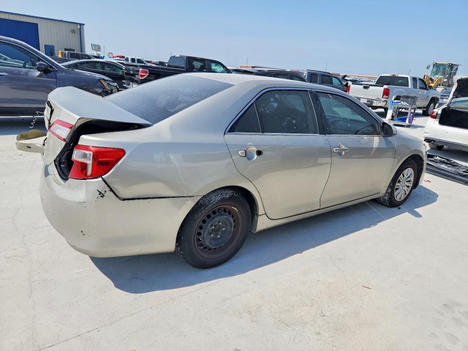 Aukcja sprzedaży 2014 Toyota Camry, vin: 4T4BF1FK2ER340628, numer aukcji: 62518336