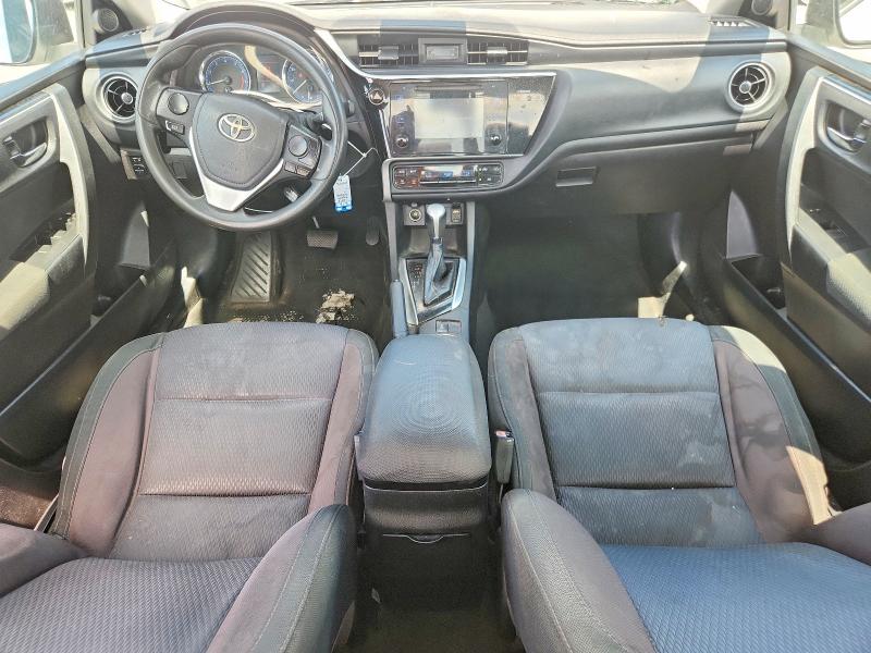 59664766 :رقم المزاد ، 5YFBURHE4HP733851 vin ، 2017 Toyota Corolla مزاد بيع