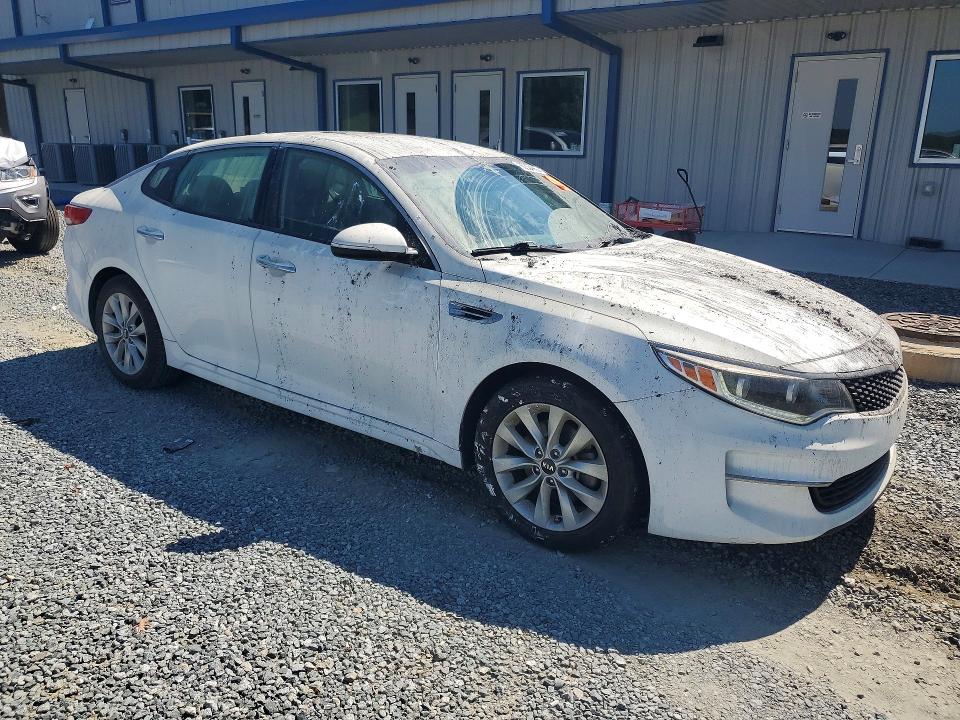 2016 Kia Optima მანქანა იყიდება აუქციონზე, vin: 5XXGU4L35GG080842, აუქციონის ნომერი: 60304966