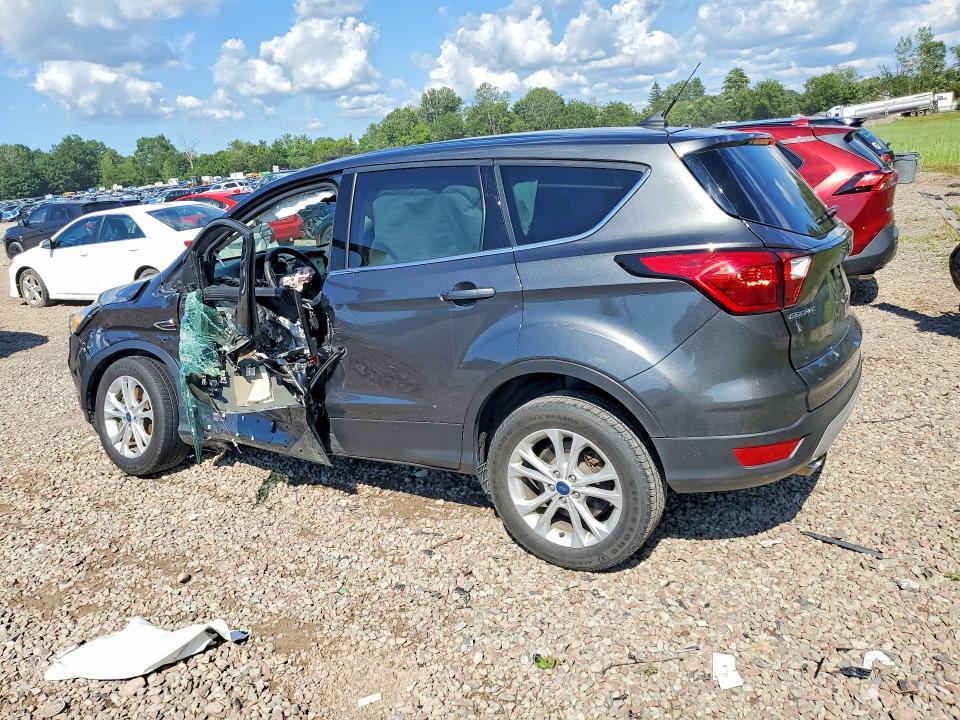 63369696 :رقم المزاد ، 1FMCU9GDXKUA66500 vin ، 2019 Ford Escape مزاد بيع