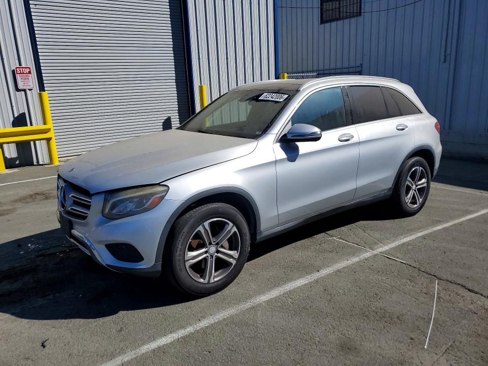 62242006 :رقم المزاد ، WDC0G4JB9HF141297 vin ، 2017 Mercedes-benz Glc مزاد بيع