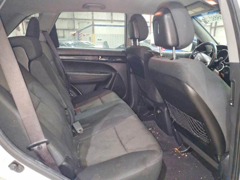 59892726 :رقم المزاد ، 5XYKTDA61DG370951 vin ، 2013 Kia Sorento مزاد بيع