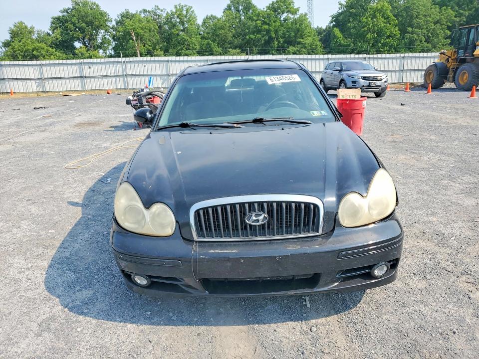 61346526 :رقم المزاد ، KMHWF25H33A736153 vin ، 2003 Hyundai Sonata مزاد بيع