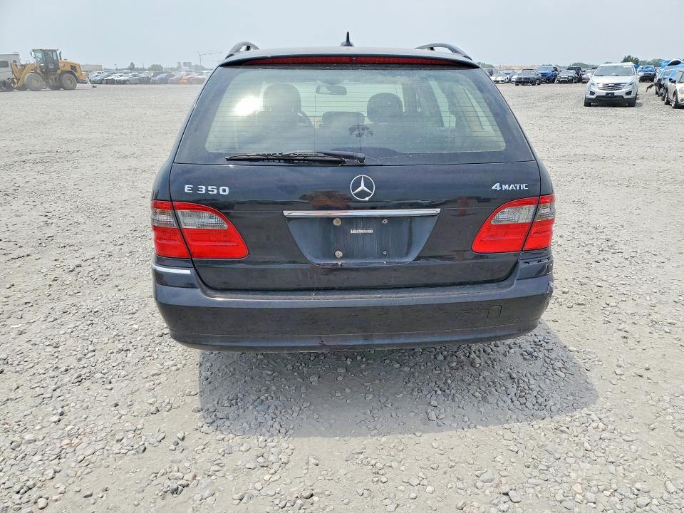 Продажа на аукционе авто 2008 Mercedes-benz E, vin: WDBUH87X38B328345, номер лота: 59391756