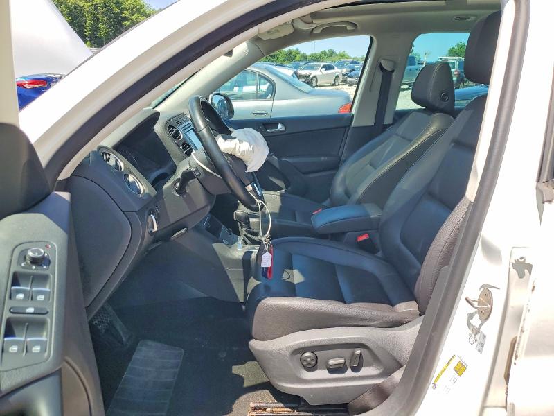 Продаж на аукціоні авто 2017 Volkswagen Tiguan, vin: WVGSV7AX2HK007381, номер лоту: 60172606