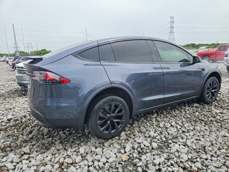 2022 Tesla Model X მანქანა იყიდება აუქციონზე, vin: 7SAXCBE54NF330371, აუქციონის ნომერი: 59962646