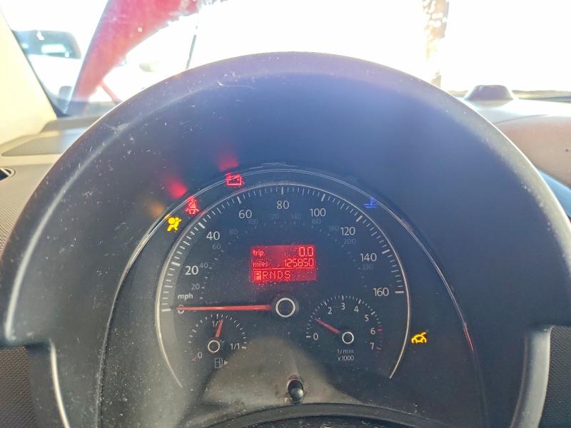 2006 Volkswagen New Beetle მანქანა იყიდება აუქციონზე, vin: 3VWRF31Y56M327377, აუქციონის ნომერი: 61807286