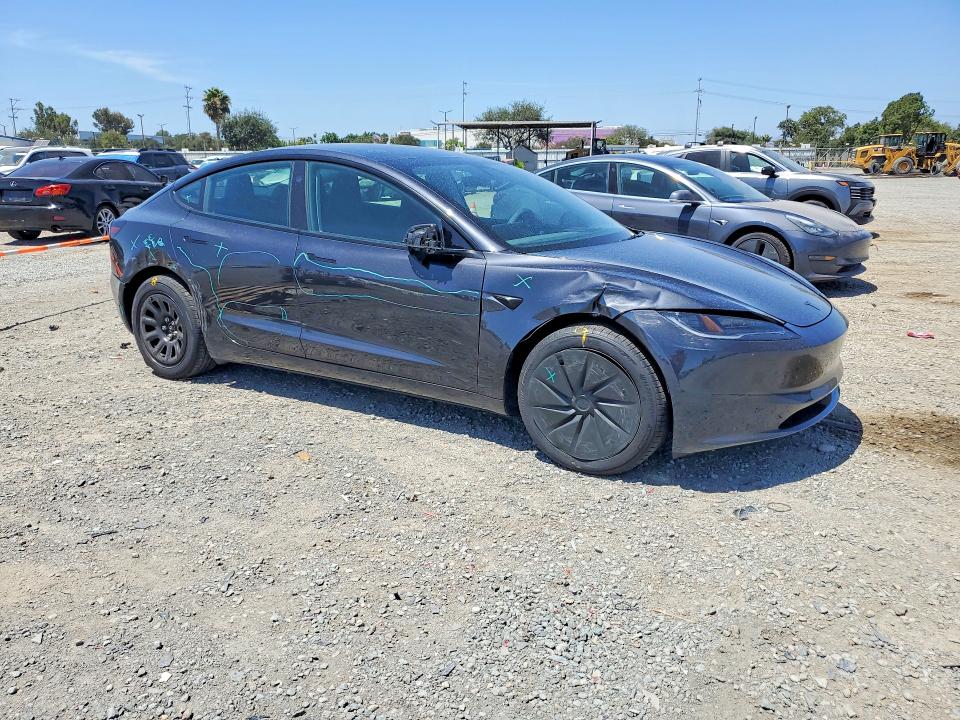 61914196 :رقم المزاد ، 5YJ3E1EA9TF199304 vin ، 2026 Tesla Model 3 مزاد بيع