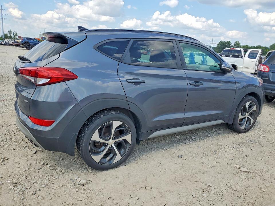 2018 Hyundai Tucson მანქანა იყიდება აუქციონზე, vin: KM8J3CA23JU804781, აუქციონის ნომერი: 63152686