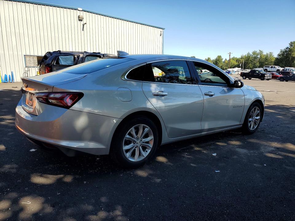 Продажа на аукционе авто 2022 Chevrolet Malibu, vin: 1G1ZD5ST2NF153184, номер лота: 61022496