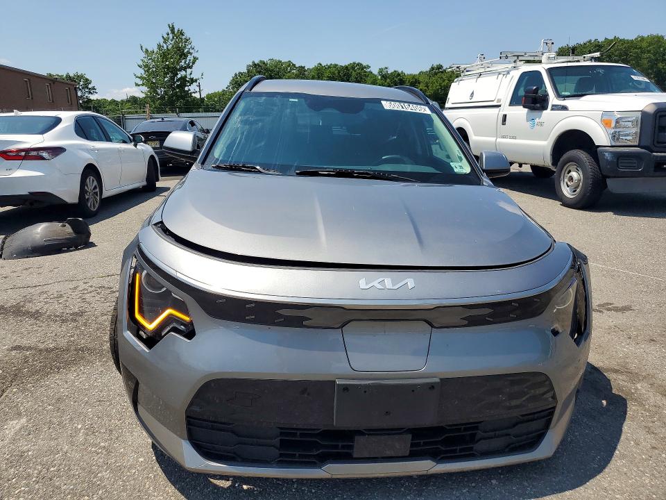 Продаж на аукціоні авто 2024 Kia Niro, vin: KNDCR3L15R5111376, номер лоту: 60016406