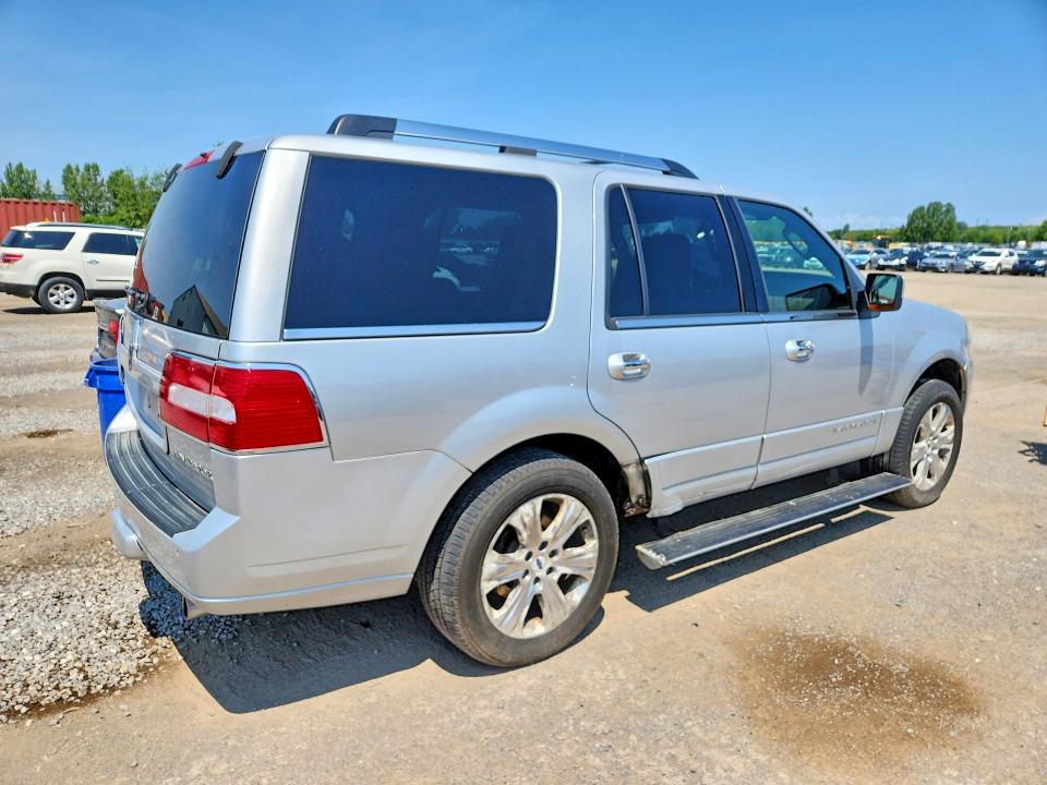 Auction sale of the 2011 Lincoln Navigator, vin: 5LMJJ2J54BEJ08384, lot number: 61582626