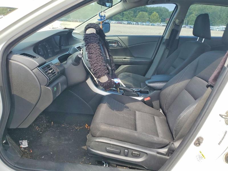 62823866 :رقم المزاد ، 1HGCR2F59FA058209 vin ، 2015 Honda Accord مزاد بيع