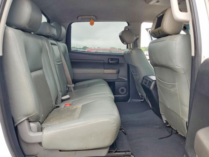 62207766 :رقم المزاد ، 5TFEY5F14CX130208 vin ، 2012 Toyota Tundra مزاد بيع