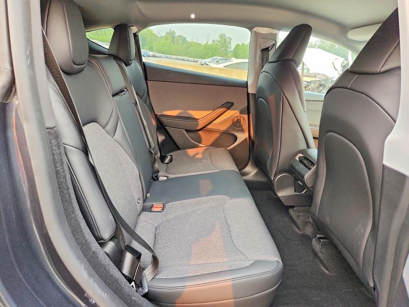 61666886 :رقم المزاد ، 7SAYGDEE5TA705912 vin ، 2026 Tesla Model Y مزاد بيع