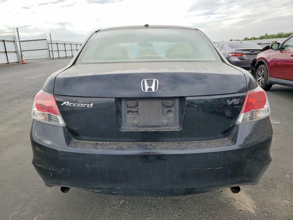 60521686 :رقم المزاد ، 1HGCP36848A060281 vin ، 2008 Honda Accord مزاد بيع