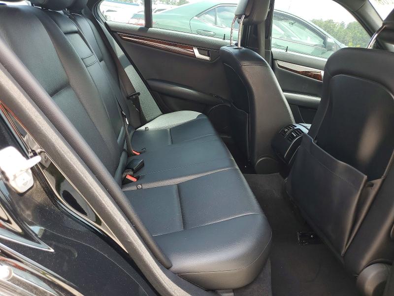2014 Mercedes-benz C მანქანა იყიდება აუქციონზე, vin: WDDGF4HB8EG213907, აუქციონის ნომერი: 60502606