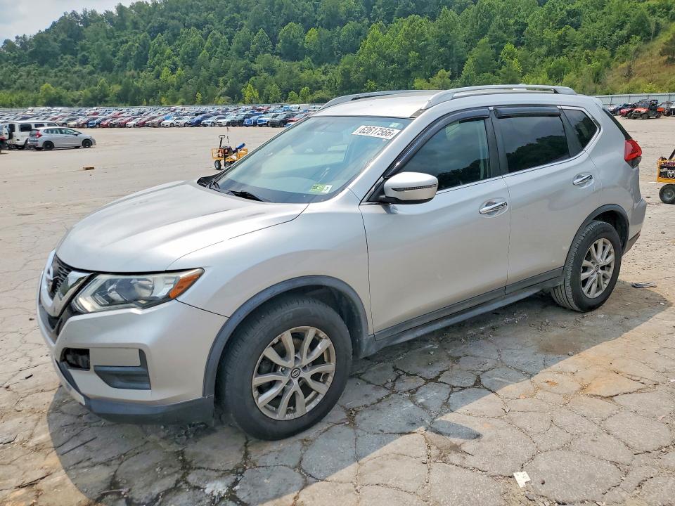 62617566 :رقم المزاد ، 5N1AT2MV0HC854716 vin ، 2017 Nissan Rogue مزاد بيع