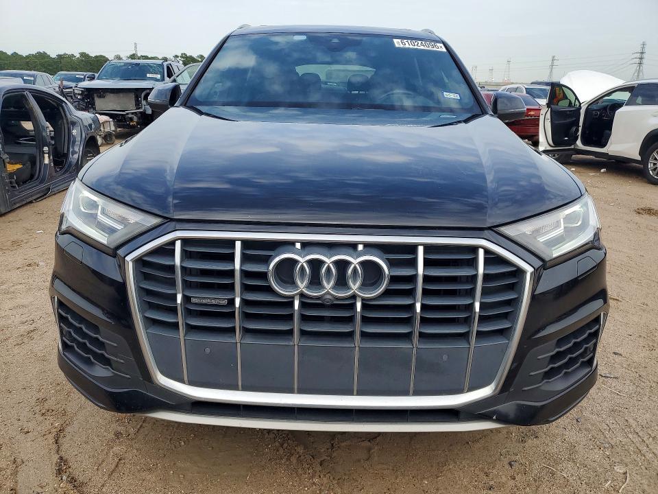 Продаж на аукціоні авто 2020 Audi Q7, vin: WA1LXAF71LD004584, номер лоту: 61024096