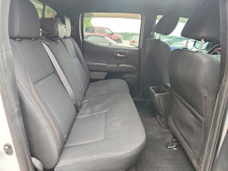 62676566 :رقم المزاد ، 3TYCZ5AN2LT006754 vin ، 2020 Toyota Tacoma مزاد بيع