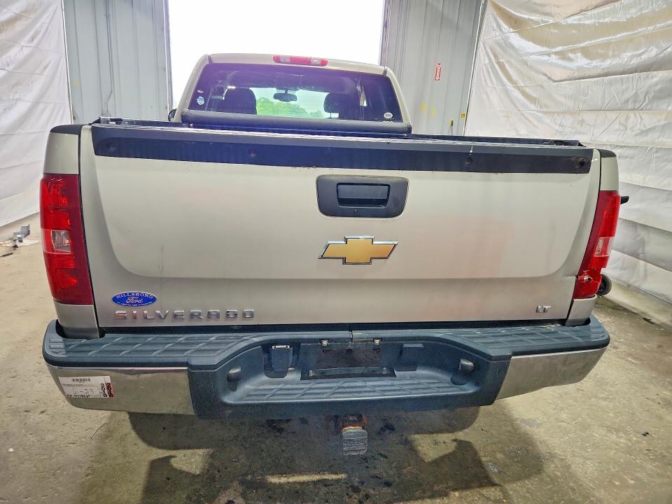 Продаж на аукціоні авто 2008 Chevrolet Silverado, vin: 2GCEK19J081107339, номер лоту: 61208596