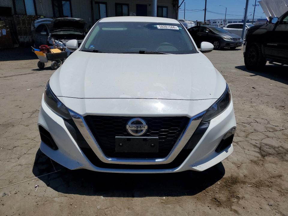 Продажа на аукционе авто 2022 Nissan Altima, vin: 1N4BL4BVXNN365222, номер лота: 59391566