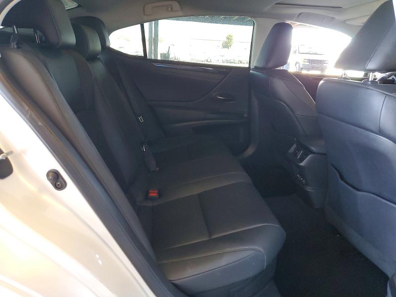 62469776 :رقم المزاد ، 58ACA1C13MU007368 vin ، 2021 Lexus Es 300h مزاد بيع