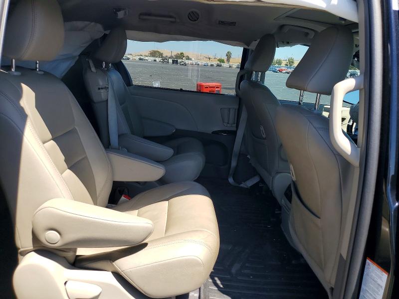 2019 Toyota Sienna მანქანა იყიდება აუქციონზე, vin: 5TDYZ3DC8KS012203, აუქციონის ნომერი: 61482036