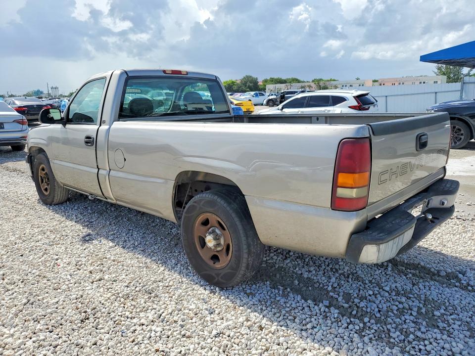 2000 Chevrolet Silverado მანქანა იყიდება აუქციონზე, vin: 1GCEC14W1YE156063, აუქციონის ნომერი: 59852666