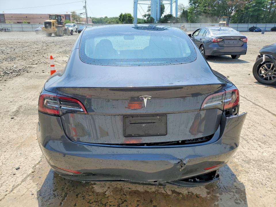Продажа на аукционе авто 2018 Tesla Model 3, vin: 5YJ3E1EA4JF028134, номер лота: 60757826