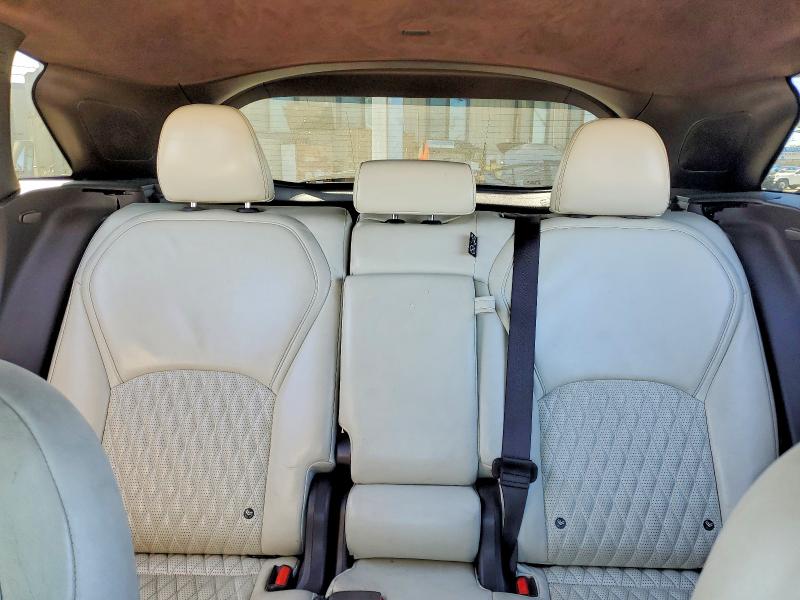 61864076 :رقم المزاد ، 3PCAJ5M16KF110735 vin ، 2019 Infiniti Qx50 مزاد بيع