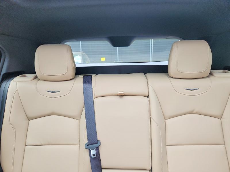 61587916 :رقم المزاد ، 1GYFZBR49RF242498 vin ، 2024 Cadillac Xt4 مزاد بيع