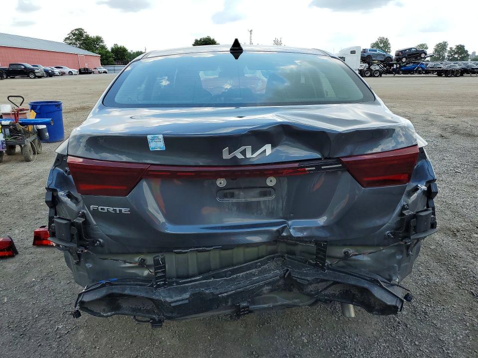 60157786 :رقم المزاد ، 3KPF34AD4NE453286 vin ، 2022 Kia Forte مزاد بيع