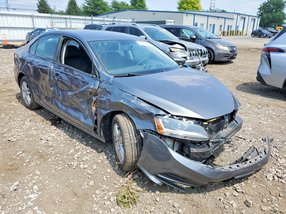 2018 Volkswagen Jetta მანქანა იყიდება აუქციონზე, vin: 3VW2B7AJXJM220714, აუქციონის ნომერი: 61934876