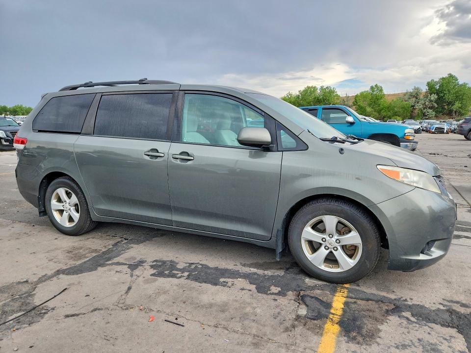 Продаж на аукціоні авто 2012 Toyota Sienna, vin: 5TDKK3DC8CS208976, номер лоту: 62407776
