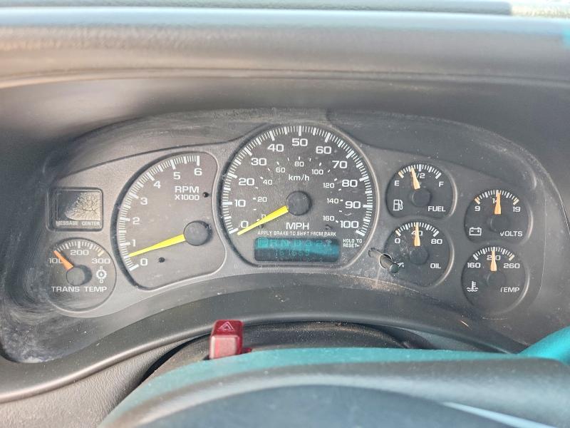 Продажа на аукционе авто 2000 Chevrolet Silverado, vin: 1GCGK29UXYE158161, номер лота: 59784336