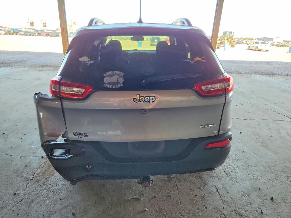 85977515 :رقم المزاد ، 1C4PJLCB8GW281322 vin ، 2016 Jeep Cherokee مزاد بيع