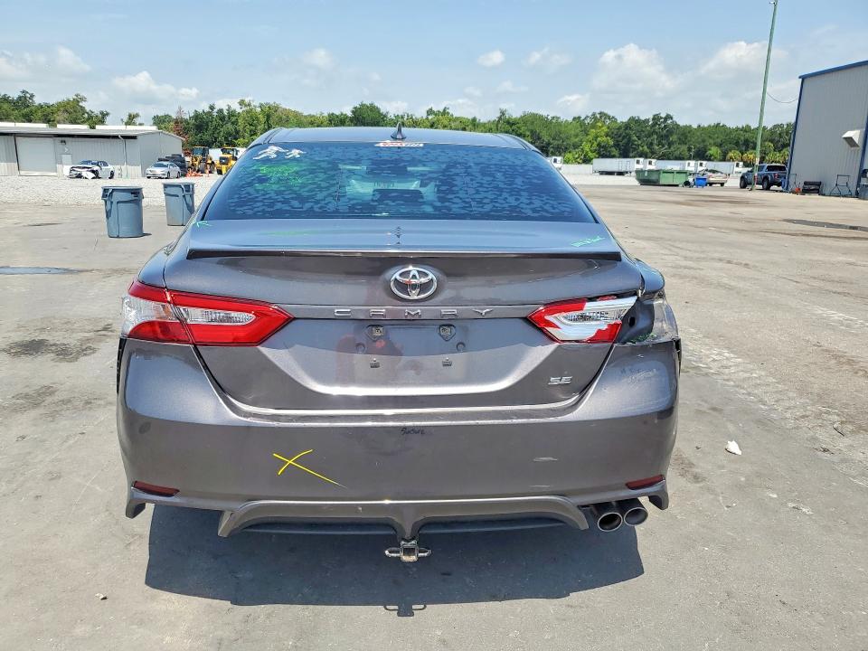61164886 :رقم المزاد ، 4T1M11AK0LU320982 vin ، 2020 Toyota Camry مزاد بيع