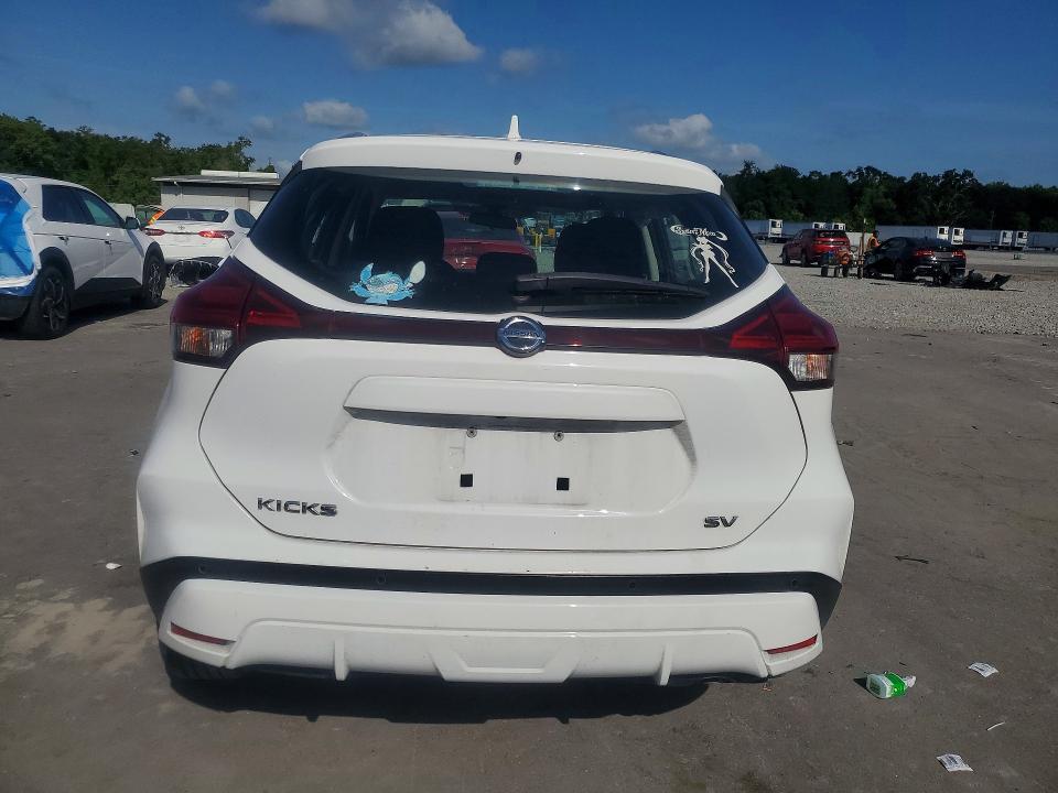 61500706 :رقم المزاد ، 3N1CP5CV0ML530946 vin ، 2021 Nissan Kicks مزاد بيع