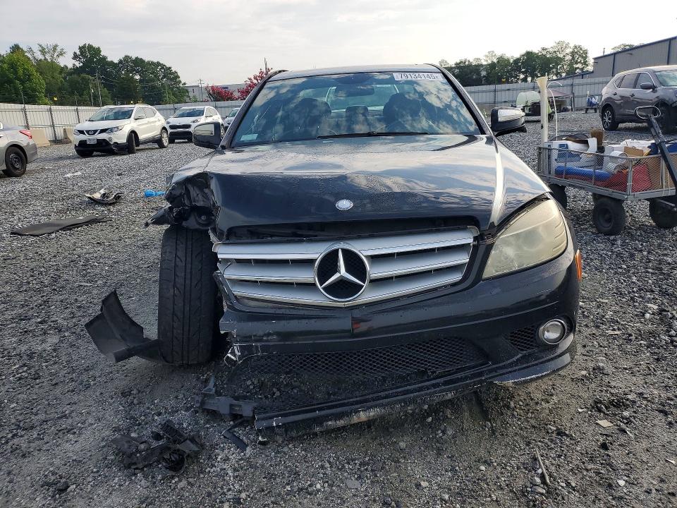 79134145 :رقم المزاد ، WDDGF54X38F075047 vin ، 2008 Mercedes-benz C مزاد بيع