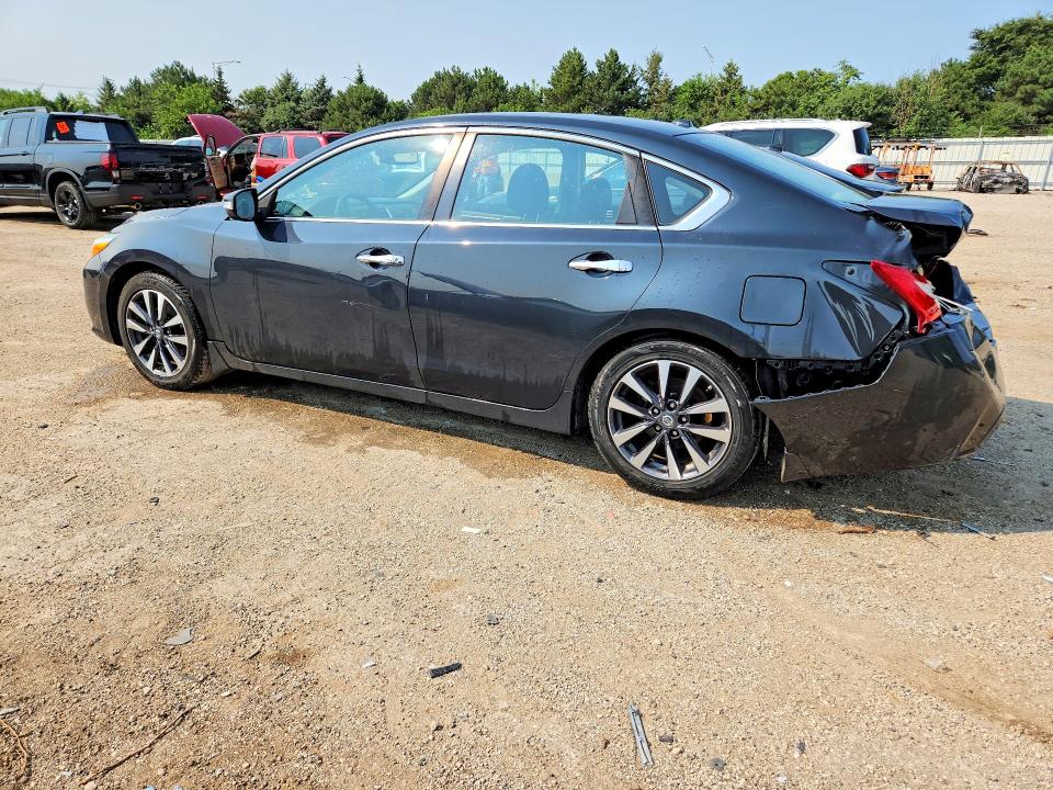 62995556 :رقم المزاد ، 1N4AL3AP4HC154395 vin ، 2017 Nissan Altima مزاد بيع
