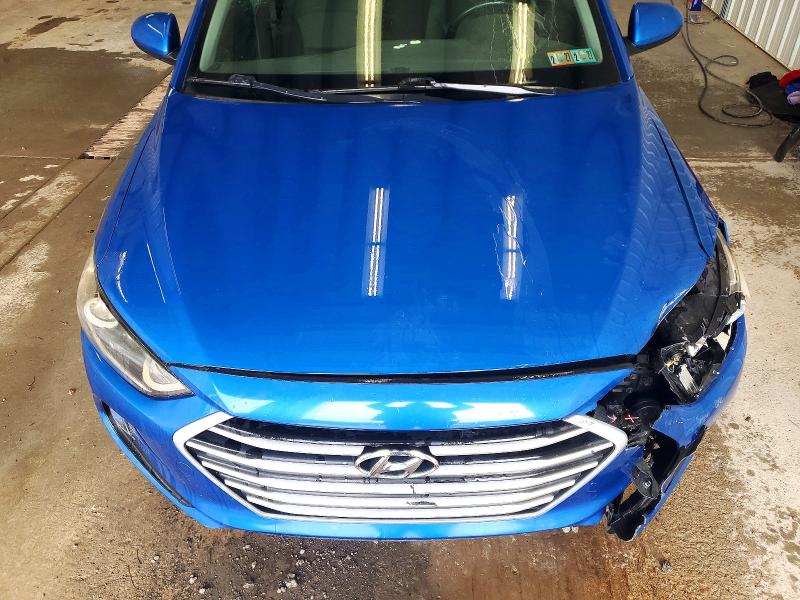 61077336 :رقم المزاد ، KMHD84LF0HU242918 vin ، 2017 Hyundai Elantra مزاد بيع