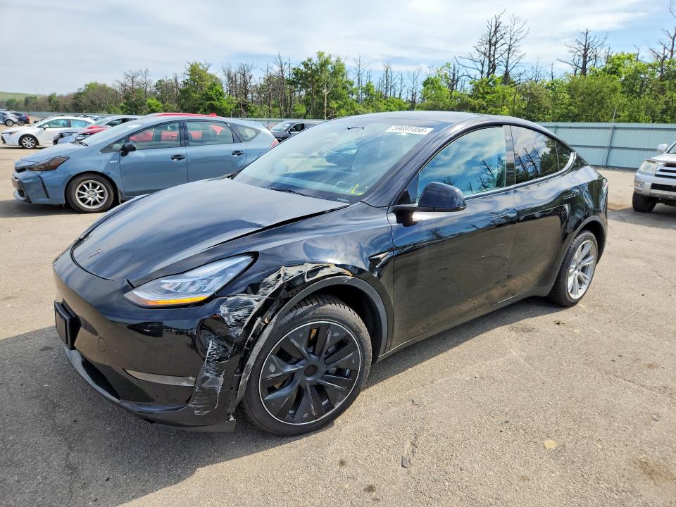 59691456 :رقم المزاد ، 7SAYGDEE8PA100580 vin ، 2023 Tesla Model Y مزاد بيع