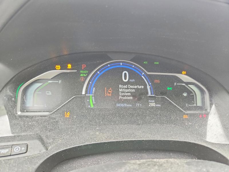 2018 Honda Clarity მანქანა იყიდება აუქციონზე, vin: JHMZC5F14JC023730, აუქციონის ნომერი: 62698386