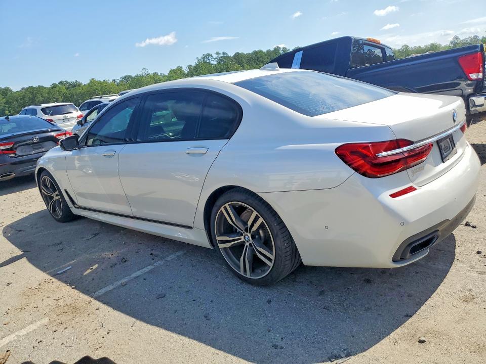 60035736 :رقم المزاد ، WBA7F0C52KGM25764 vin ، 2019 Bmw 750 مزاد بيع