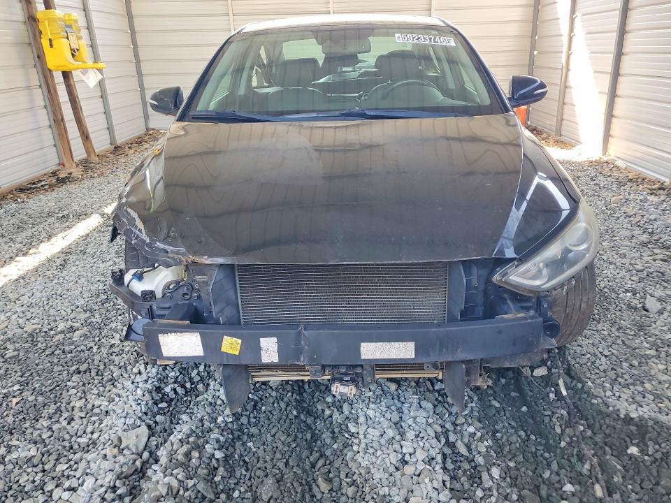 59233746 :رقم المزاد ، 5NPD84LF9HH119519 vin ، 2017 Hyundai Elantra مزاد بيع