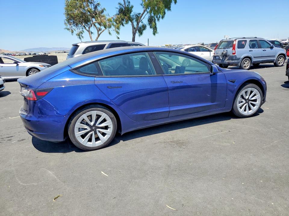 2022 Tesla Model 3 მანქანა იყიდება აუქციონზე, vin: 5YJ3E1EA3NF129929, აუქციონის ნომერი: 61045616