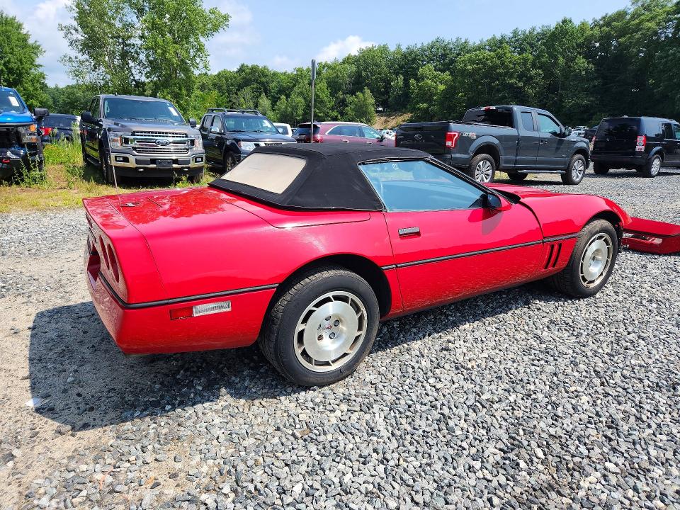 61620356 :رقم المزاد ، 1G1YY6784G5905325 vin ، 1986 Chevrolet Corvette مزاد بيع