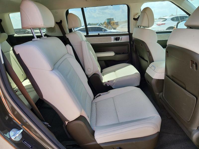 Продаж на аукціоні авто 2025 Hyundai Santa Fe, vin: 5NMP54G15SH056881, номер лоту: 62124366