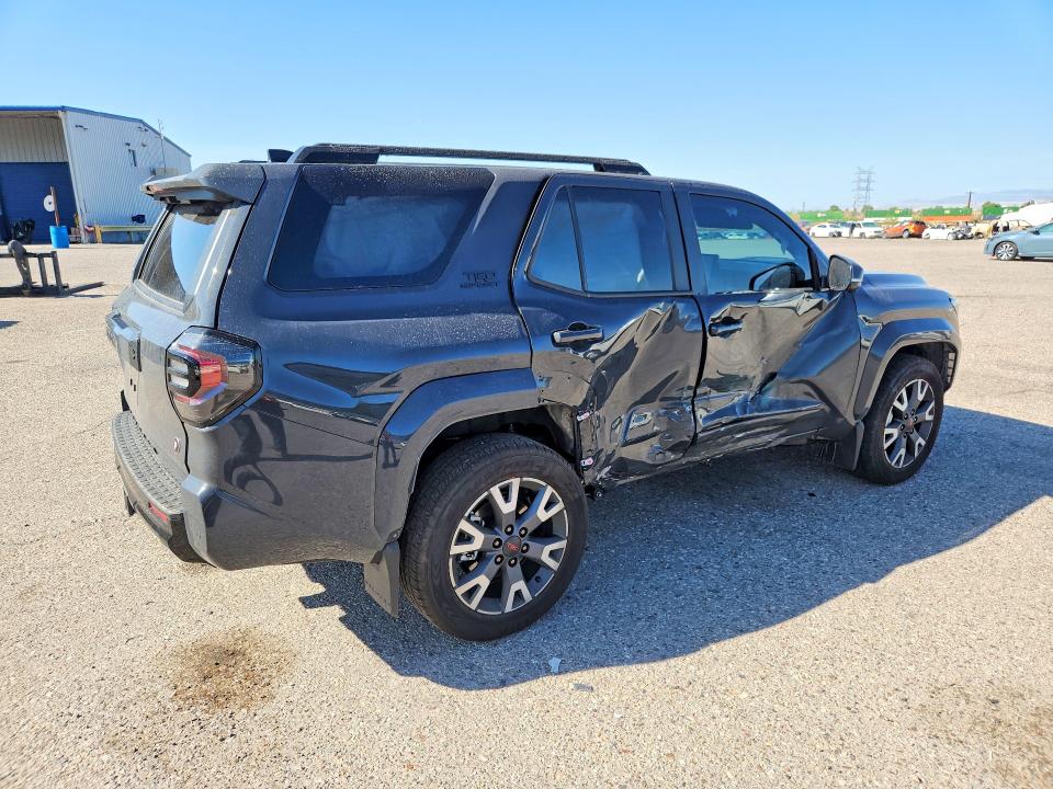 62320236 :رقم المزاد ، JTEVA5BR8T5114052 vin ، 2026 Toyota 4runner مزاد بيع